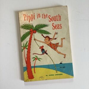 🛍️$5 Add-on🛍️ 1975 Pippi Longstocking book
